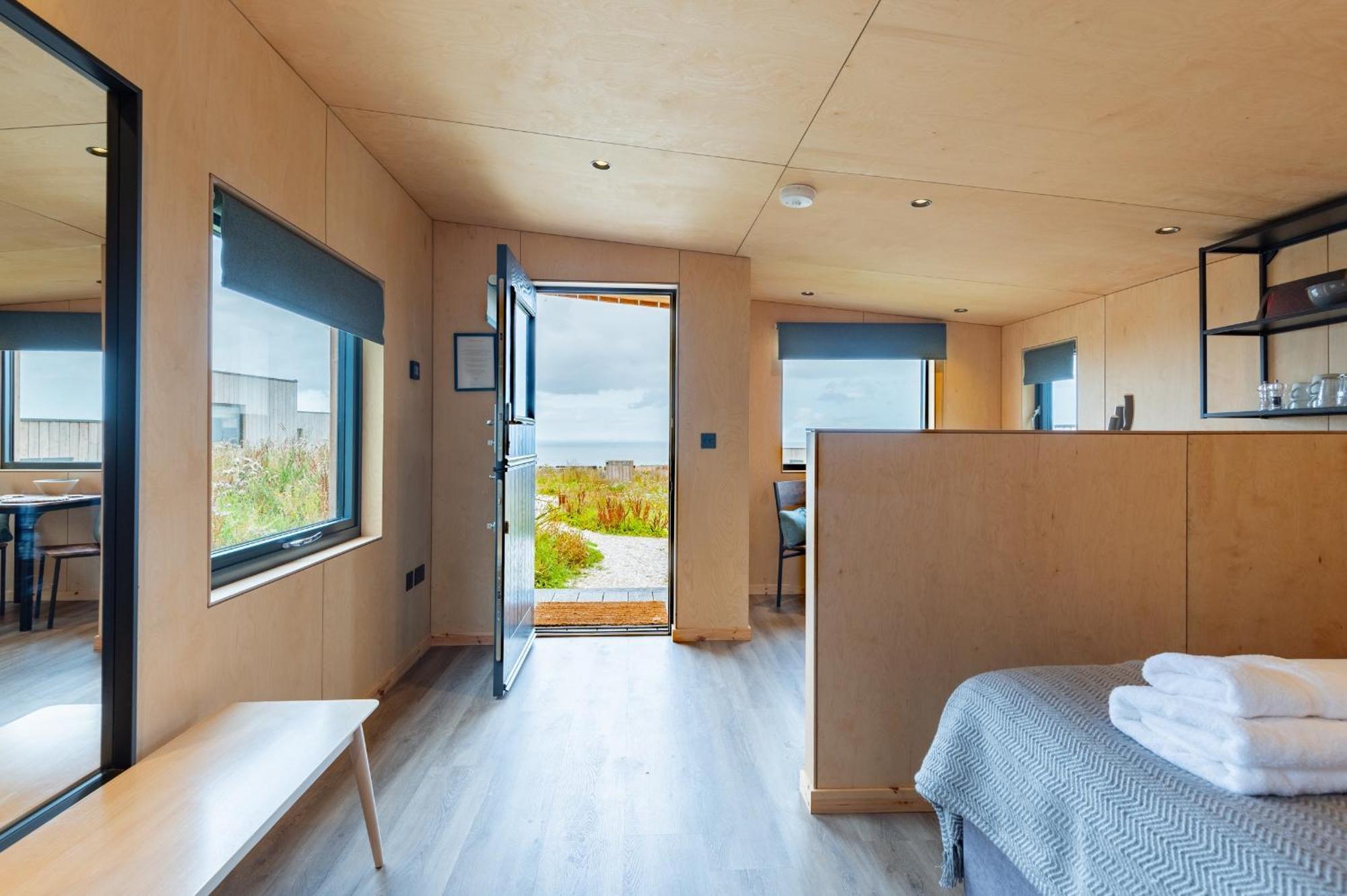 Rustic Cabins, Sea Views From Rewilded Farm With Highland Cows St Andrews Zewnętrze zdjęcie
